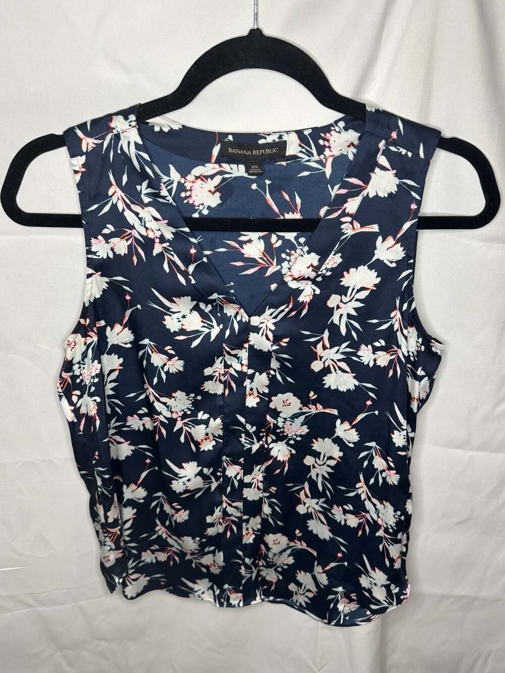 Banana Republic Floral V-Neck Blouse Tank XS